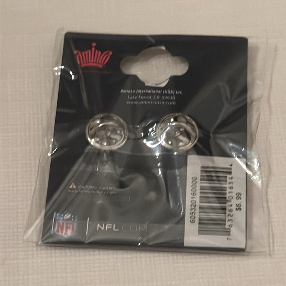 Las Vegas Raiders vs Miami Dolphins Limited Edition 2020 Inaugural Game Day Pin - Picture 3 of 3